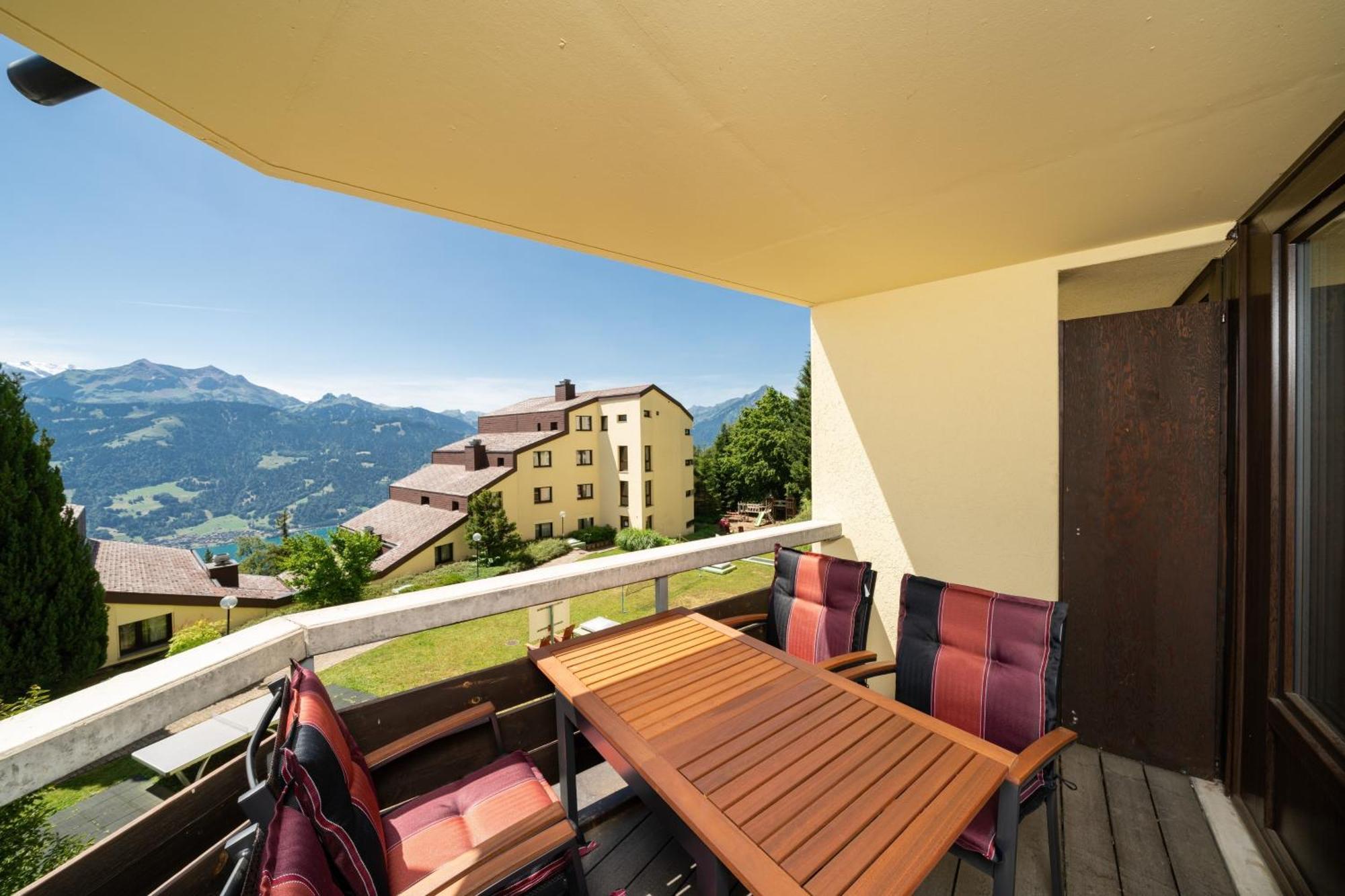 Wohnung Edelweiss Direkt In 4 Sterne Hotel Beatenberg Exterior photo